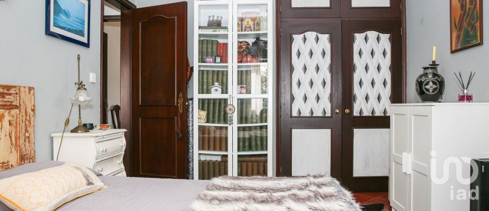 Farm T4 in Reguengo Grande of 285 m²