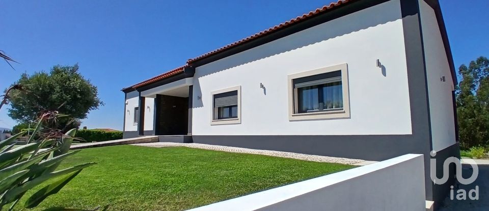 Moradia T3 em Carvalhal de 214 m²