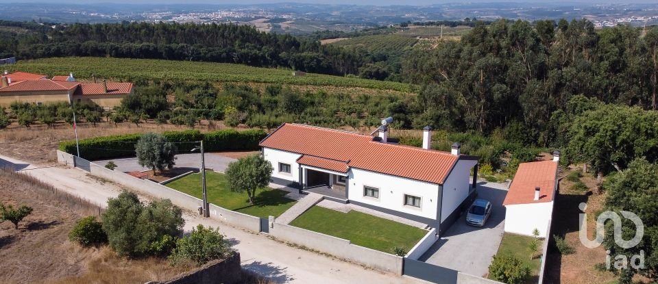 Moradia T3 em Carvalhal de 214 m²