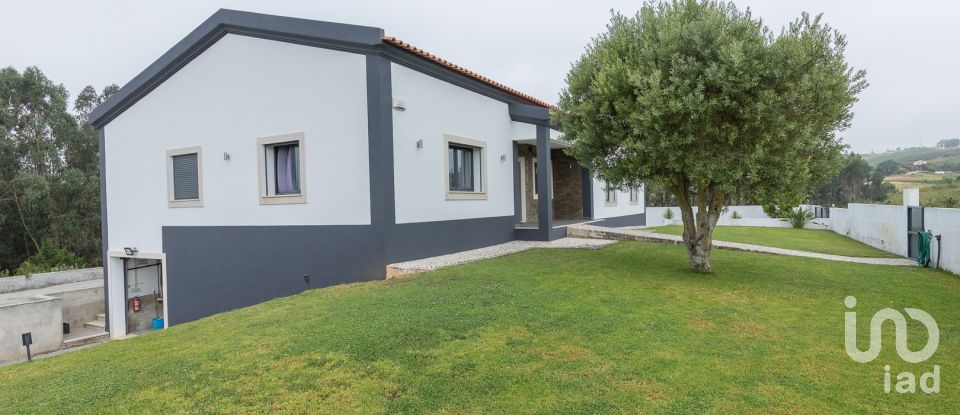 Moradia T3 em Carvalhal de 214 m²