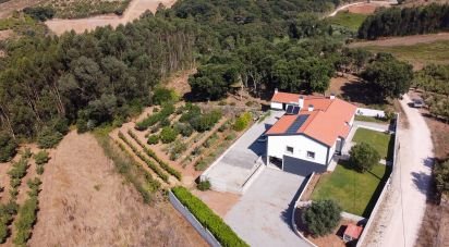 Maison T3 à Carvalhal de 214 m²