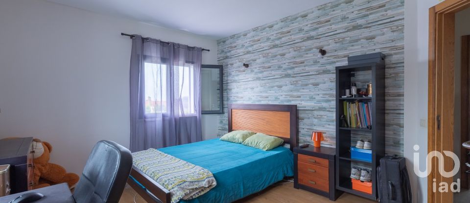 Moradia T3 em Carvalhal de 214 m²