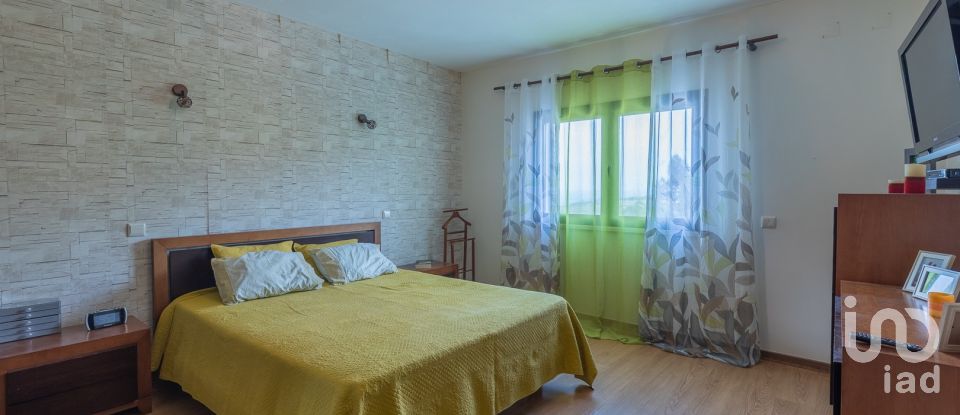 Moradia T3 em Carvalhal de 214 m²