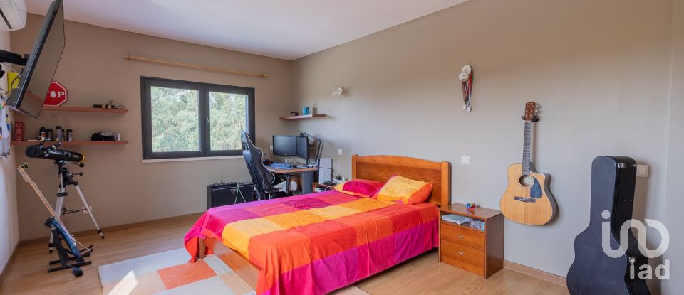 Moradia T3 em Carvalhal de 214 m²