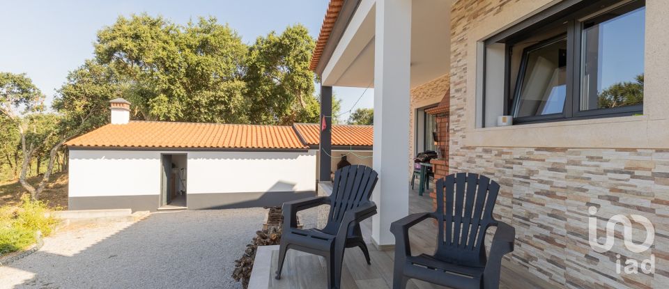 Moradia T3 em Carvalhal de 214 m²