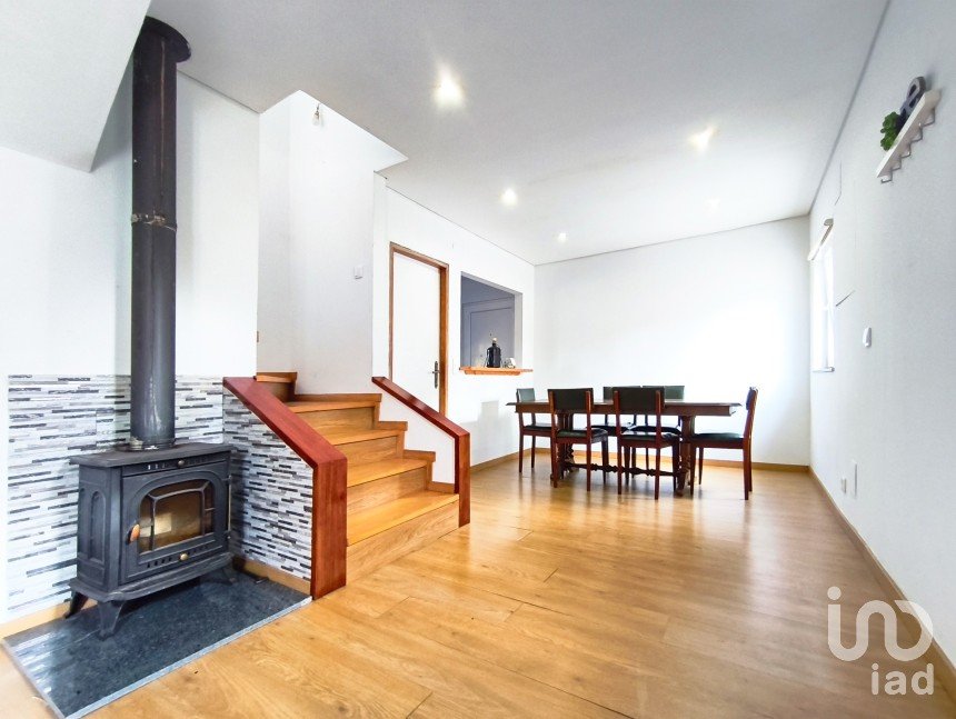 Moradia T2 em Viana do Castelo (Santa Maria Maior e Monserrate) e Meadela de 90 m²