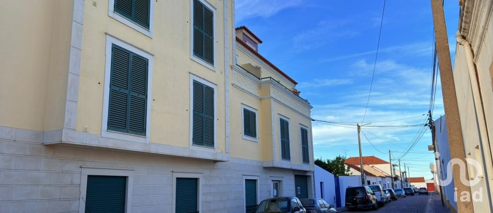 Appartement T2 à Almeirim de 163 m²