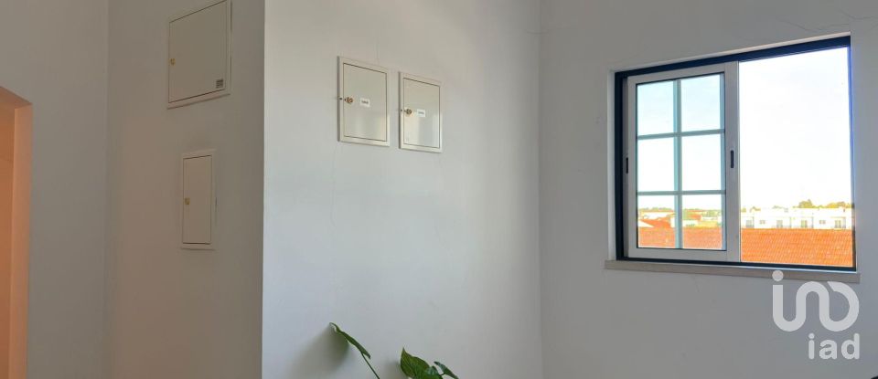 Appartement T2 à Almeirim de 163 m²