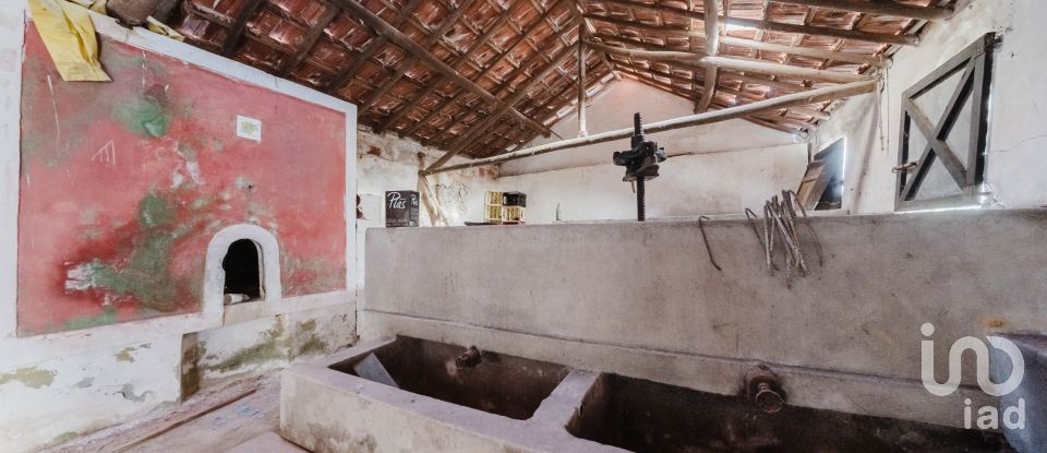 Maison T3 à Serra d'El-Rei de 242 m²