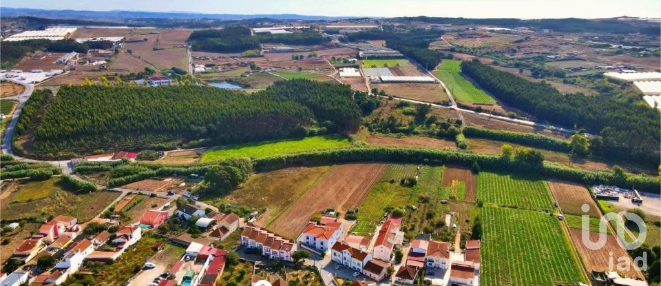 Casa T4 em A dos Cunhados e Maceira de 284 m²