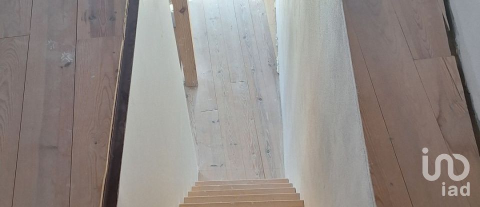 Lodge T2 in Montemor-o-Velho e Gatões of 66 m²