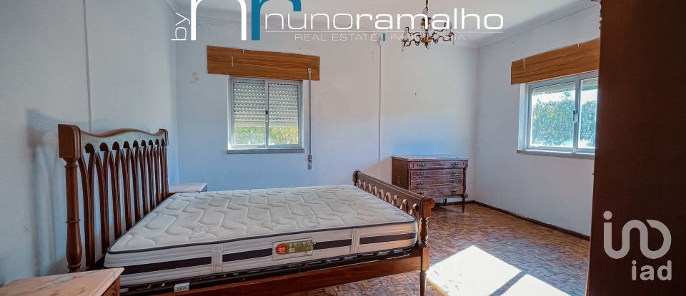 Maison T2 à Vila Franca das Naves e Feital de 140 m²