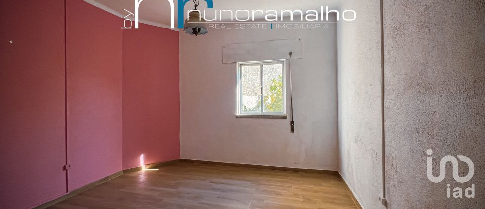 Maison T2 à Vila Franca das Naves e Feital de 140 m²