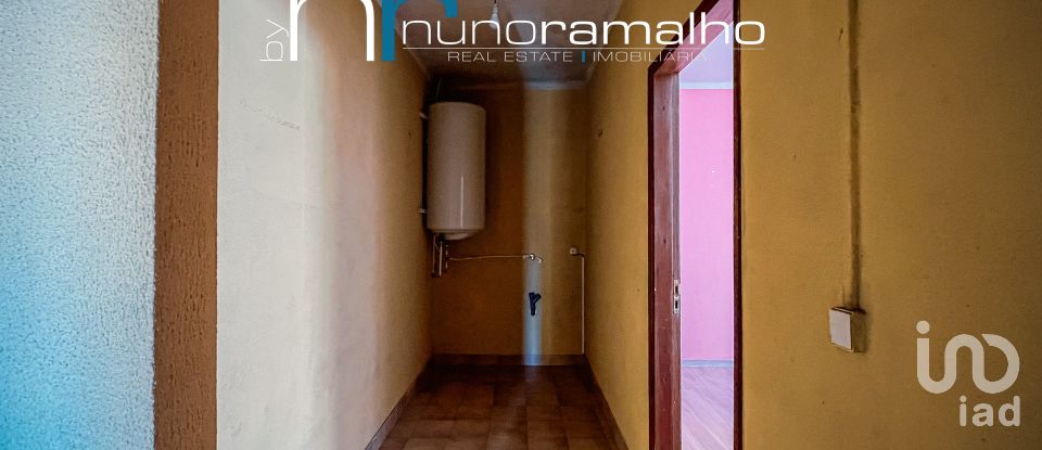 Maison T2 à Vila Franca das Naves e Feital de 140 m²