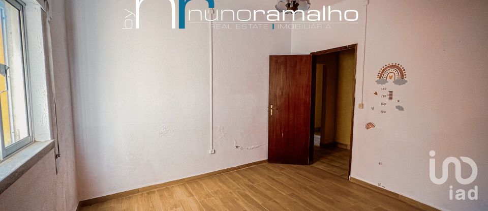 Maison T2 à Vila Franca das Naves e Feital de 140 m²