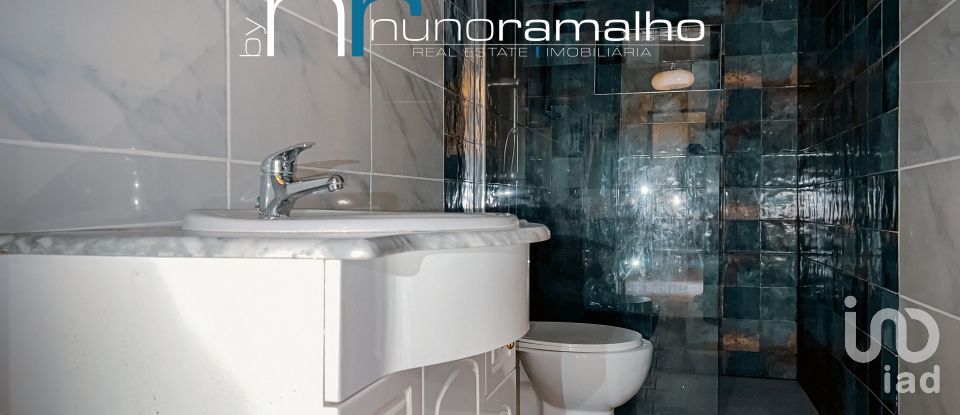 Maison T2 à Vila Franca das Naves e Feital de 140 m²