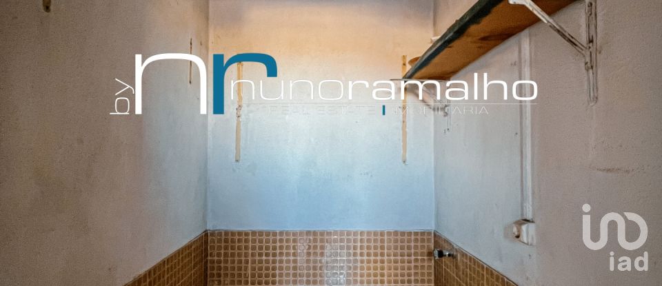 Maison T2 à Vila Franca das Naves e Feital de 140 m²