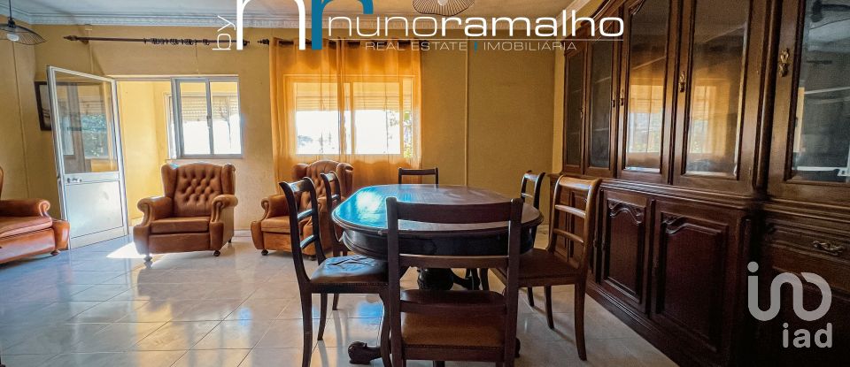 Maison T2 à Vila Franca das Naves e Feital de 140 m²