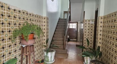 Block of flats in Caldas da Rainha - Nossa Senhora do Pópulo, Coto e São Gregório of 200 m²