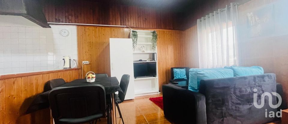 Moradia em banda T2 em Apúlia e Fão de 104 m²