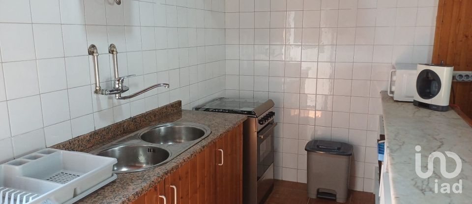 Moradia em banda T2 em Apúlia e Fão de 104 m²