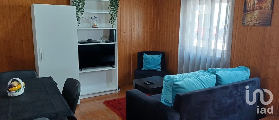 Moradia em banda T2 em Apúlia e Fão de 104 m²