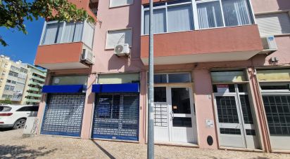 Shop / premises commercial in Setúbal (São Julião, Nossa Senhora da Anunciada e Santa Maria da Graça) of 121 m²