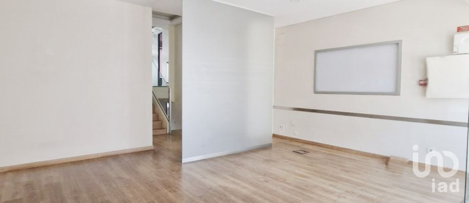 Loja / Estabelecimento Comercial em Setúbal (São Julião, Nossa Senhora da Anunciada e Santa Maria da Graça) de 121 m²