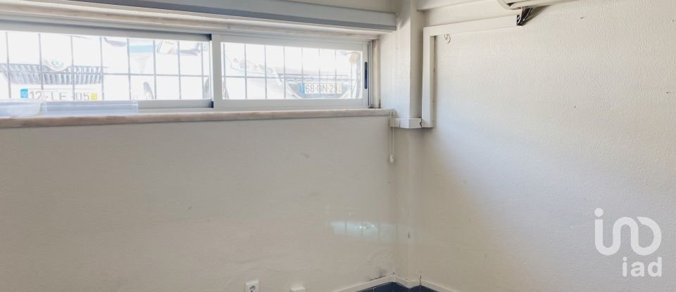 Loja / Estabelecimento Comercial em Setúbal (São Julião, Nossa Senhora da Anunciada e Santa Maria da Graça) de 121 m²