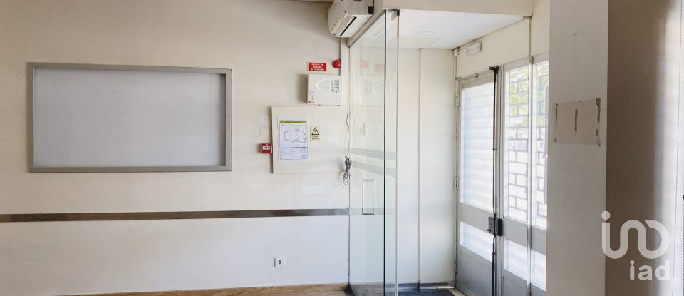 Loja / Estabelecimento Comercial em Setúbal (São Julião, Nossa Senhora da Anunciada e Santa Maria da Graça) de 121 m²