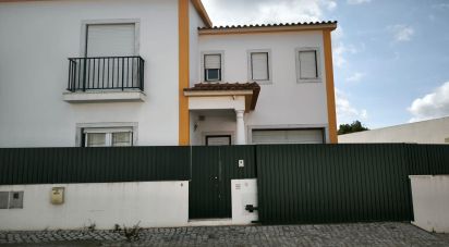 House T3 in Vilar of 124 m²