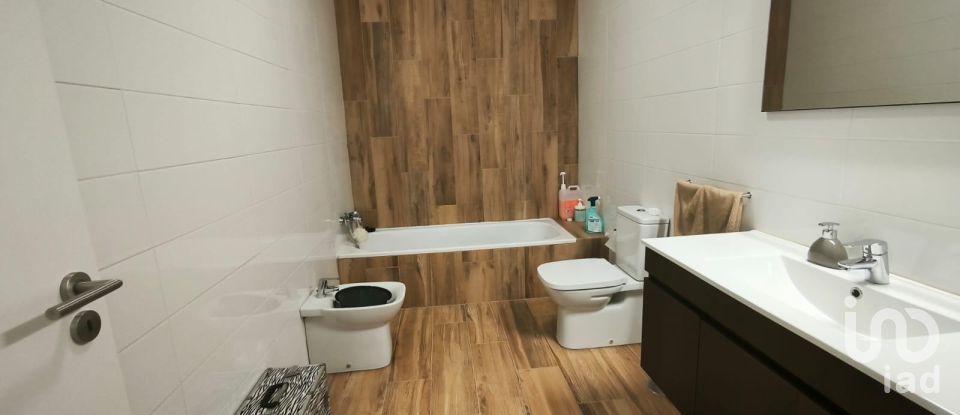 House T3 in Vilar of 124 m²