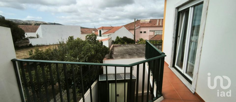 House T3 in Vilar of 124 m²