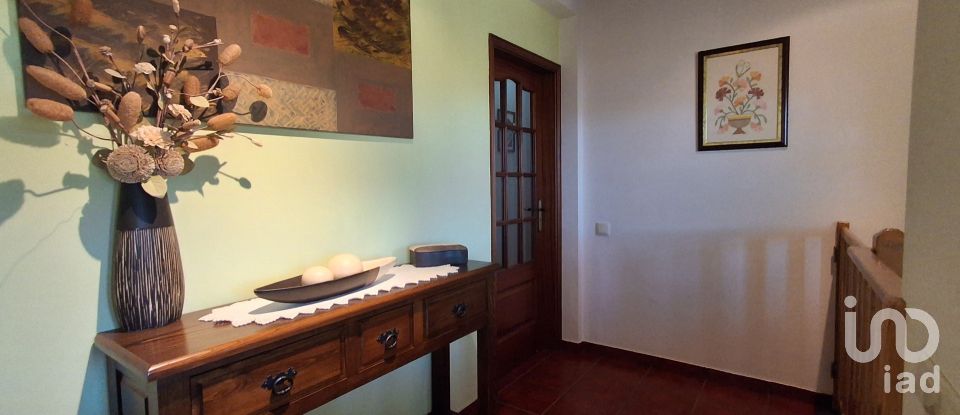 Lodge T3 in Salgueiro do Campo of 125 m²