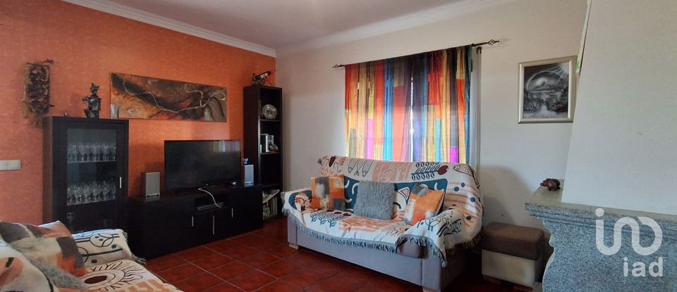 Lodge T3 in Salgueiro do Campo of 125 m²