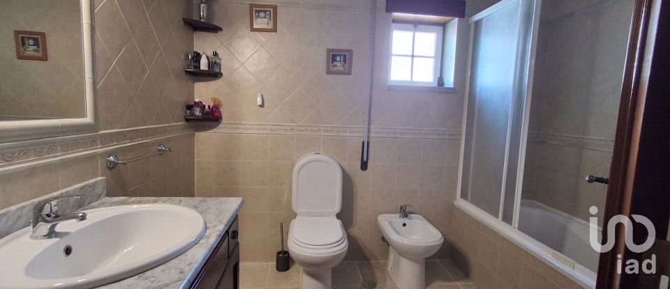 Lodge T3 in Salgueiro do Campo of 125 m²