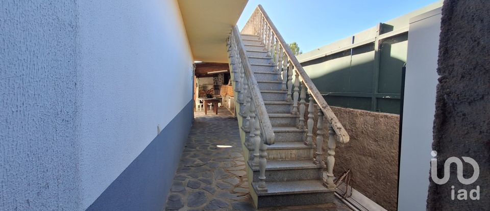 Lodge T3 in Salgueiro do Campo of 125 m²