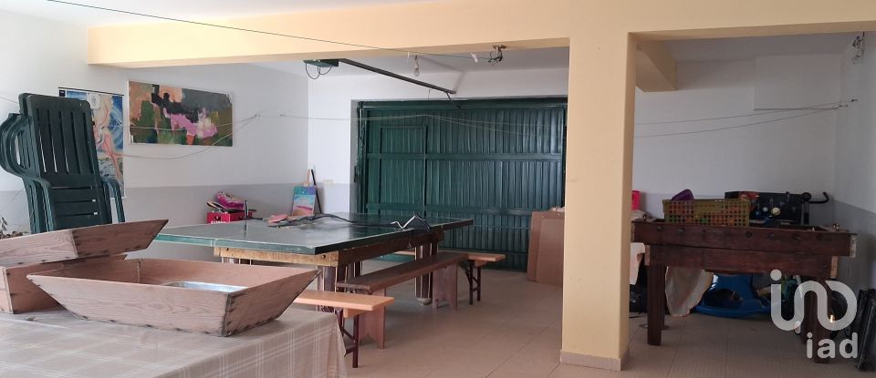 Lodge T3 in Salgueiro do Campo of 125 m²