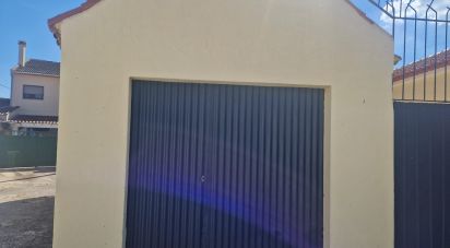 House T2 in Cadaval e Pêro Moniz of 196 m²