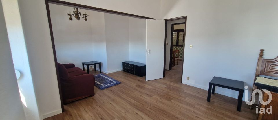 House T2 in Cadaval e Pêro Moniz of 196 m²