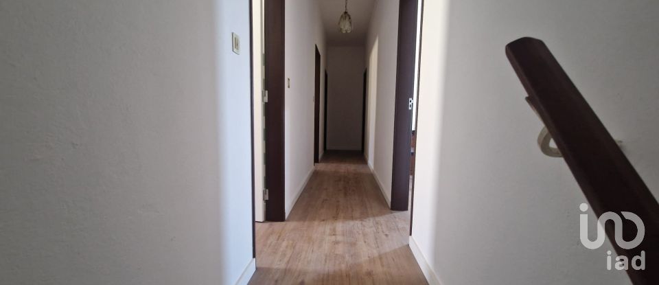 House T2 in Cadaval e Pêro Moniz of 196 m²