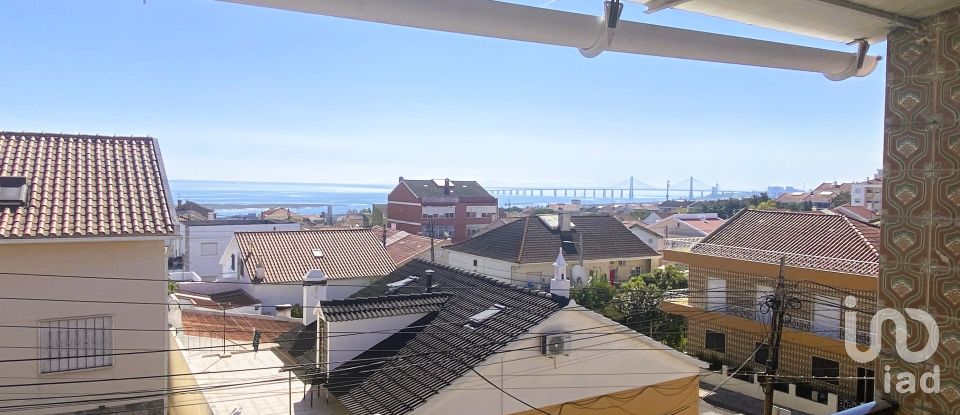 Apartamento T2 em Santa Iria de Azoia, São João da Talha e Bobadela de 58 m²