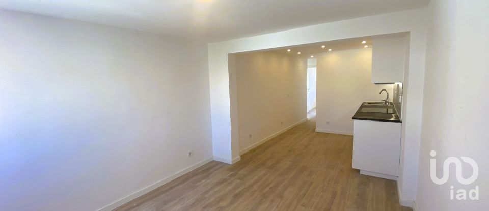 Apartamento T2 em Santa Iria de Azoia, São João da Talha e Bobadela de 58 m²