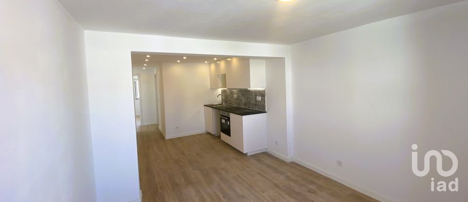 Apartamento T2 em Santa Iria de Azoia, São João da Talha e Bobadela de 58 m²