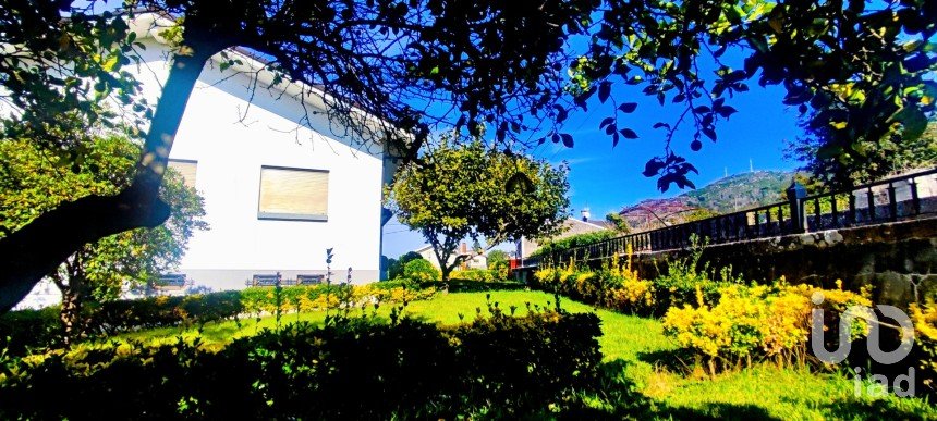 House T4 in Lanhelas of 344 m²