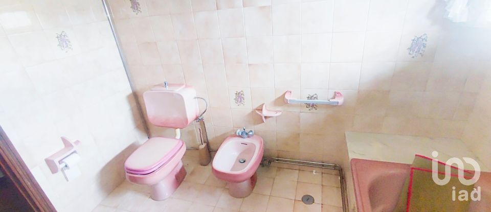 House T4 in Lanhelas of 344 m²