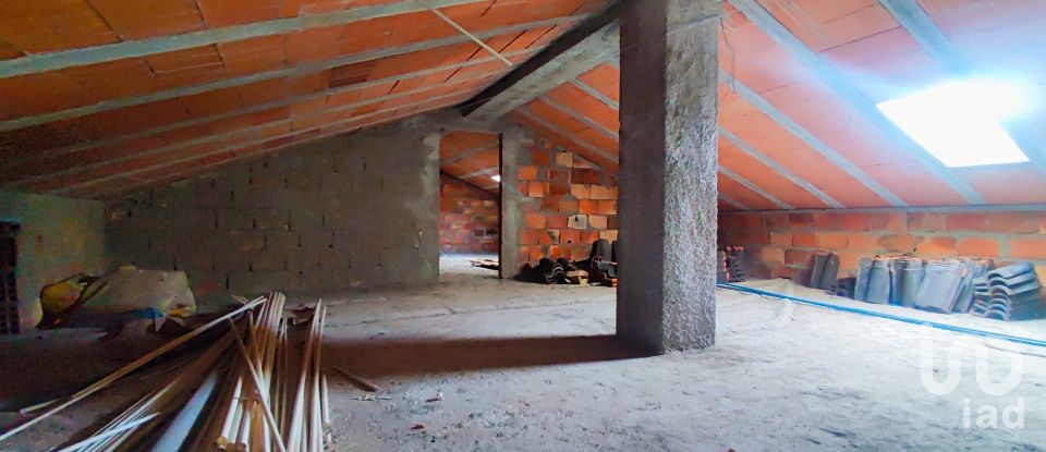 House T4 in Lanhelas of 344 m²