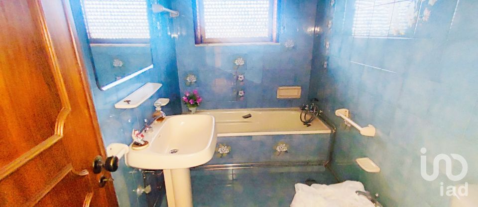 House T4 in Lanhelas of 344 m²