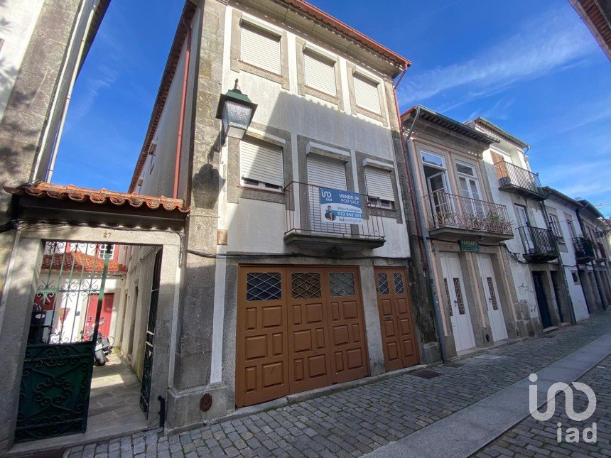 Prédio em Viana do Castelo (Santa Maria Maior e Monserrate) e Meadela de 240 m²