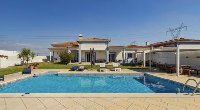 Maison T4 à Pinhal Novo de 300 m²